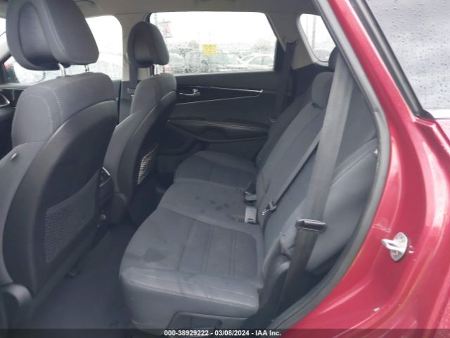 5XYPG4A37GG048366 KIA Sorento 2.4l Lx