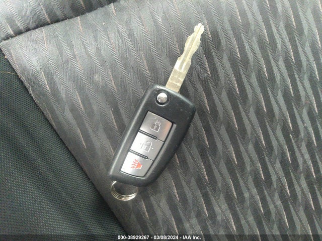 Nissan ROGUE S 2017 JN8AT2MVXHW258195 Image 11
