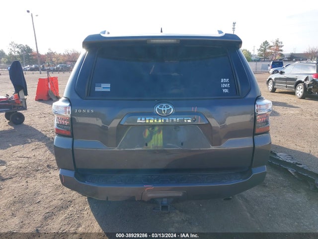 Toyota 4RUNNER SR5 2017 JTEZU5JR9H5154626 Image 16