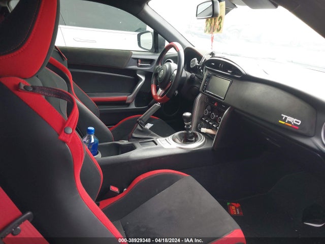 Toyota 86 Trd Se 2019 JF1ZNAE17K9702109 Image 5