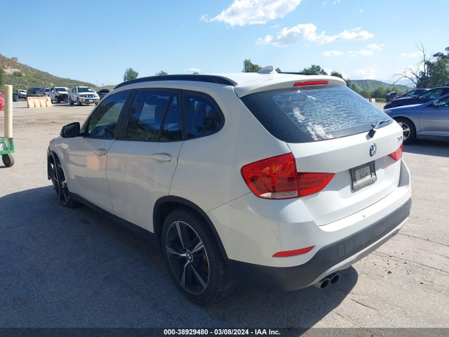 BMW X1 Sdrive28i 2014 WBAVM1C54EVW47631 Image 3