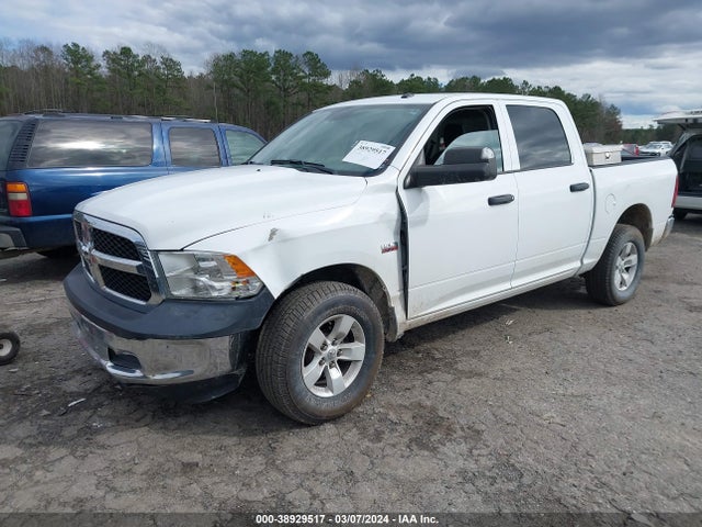3C6RR7KTXJG230856 RAM 1500 Tradesman  4x4 5'7 Box