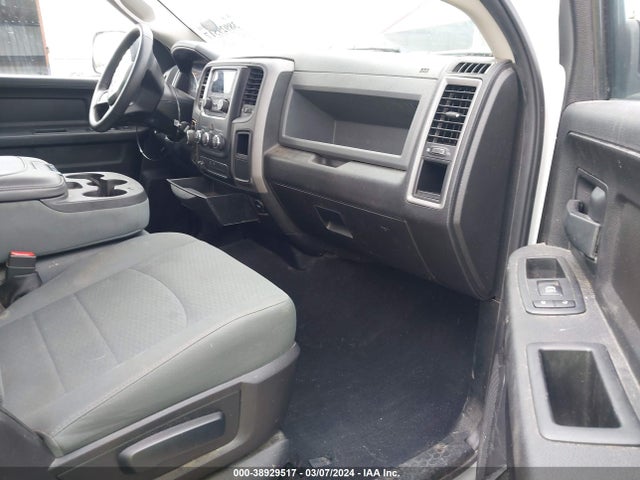 3C6RR7KTXJG230856 RAM 1500 Tradesman  4x4 5'7 Box