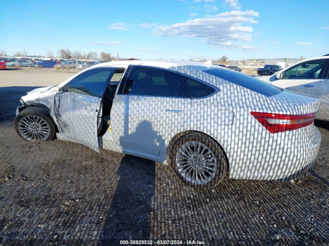 Toyota AVALON LIMITED 2017 4T1BK1EB6HU243783 Image 3