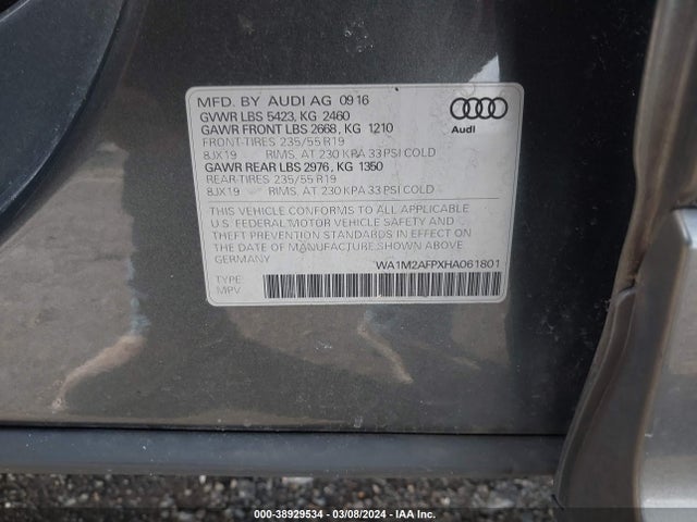 Audi Q5 2.0t Premium 2017 WA1M2AFPXHA061801 Image 9