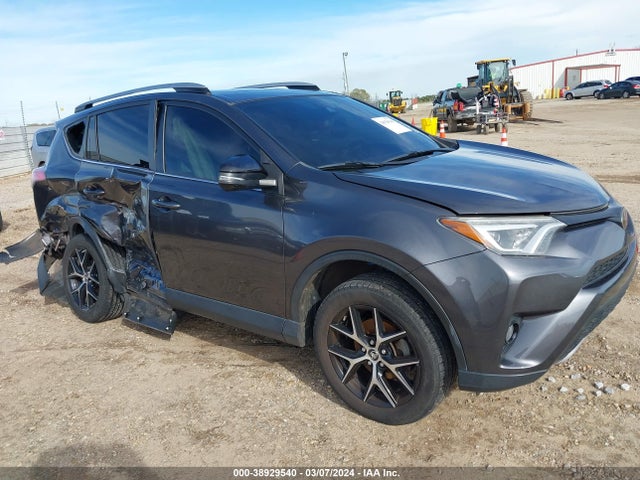 Toyota RAV4 SE 2018 JTMNFREV3JJ172919 Image 1