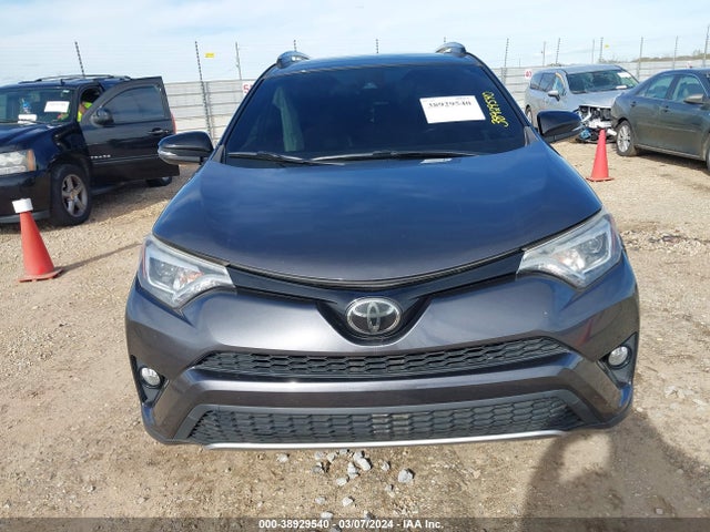 Toyota RAV4 SE 2018 JTMNFREV3JJ172919 Image 12