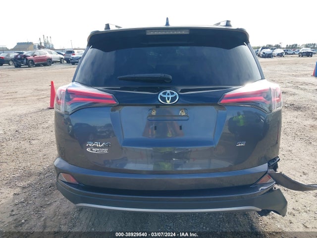 Toyota RAV4 SE 2018 JTMNFREV3JJ172919 Image 16