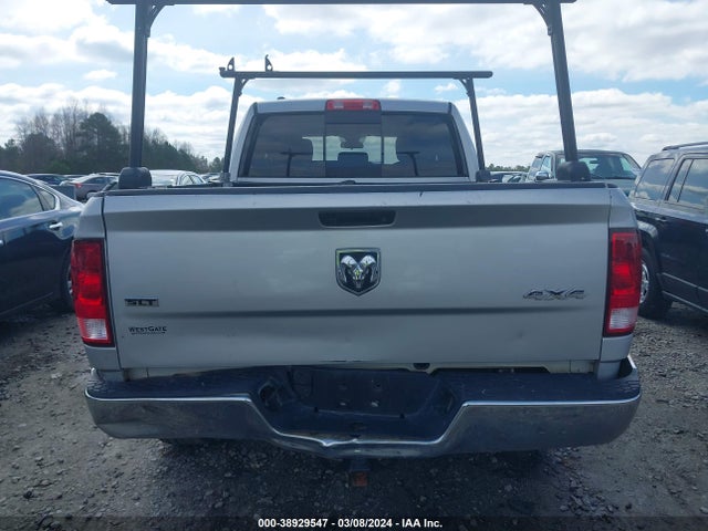 1C6RR7GG1JS319459 RAM 1500 Slt Quad Cab 4x4 6'4 Box