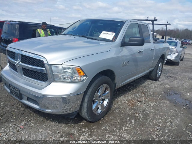 1C6RR7GG1JS319459 RAM 1500 Slt Quad Cab 4x4 6'4 Box