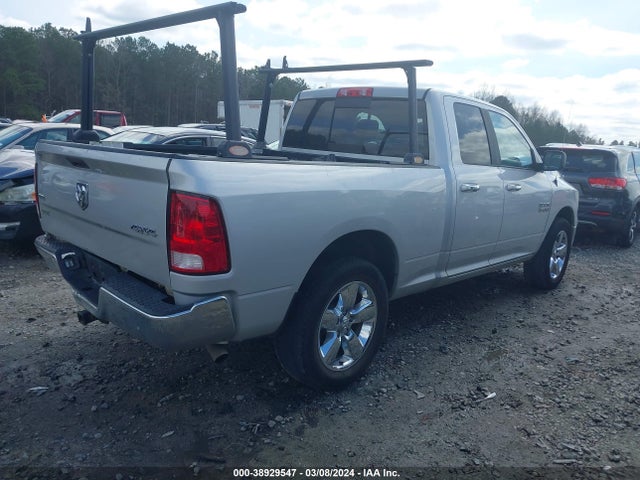 1C6RR7GG1JS319459 RAM 1500 Slt Quad Cab 4x4 6'4 Box