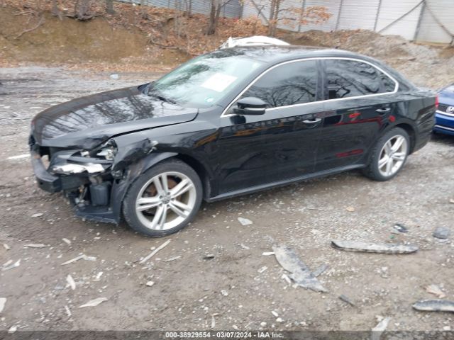 1VWBV7A35FC042633 Volkswagen Passat 2.0l Tdi Se