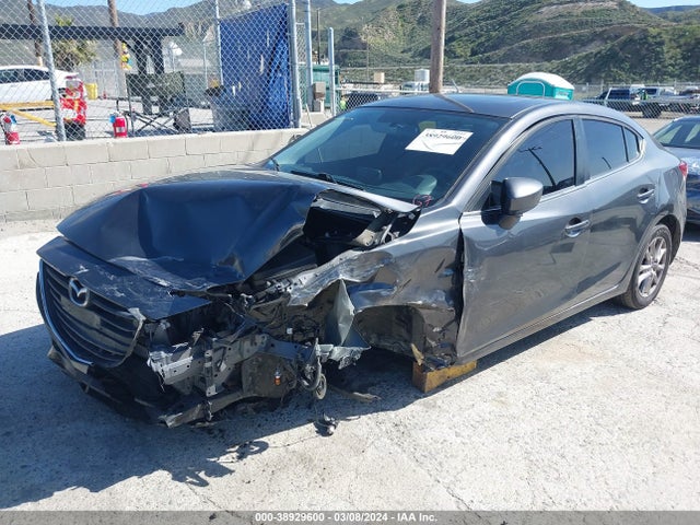Mazda Mazda3 I Touring 2015 JM1BM1V73F1248304 Image 2