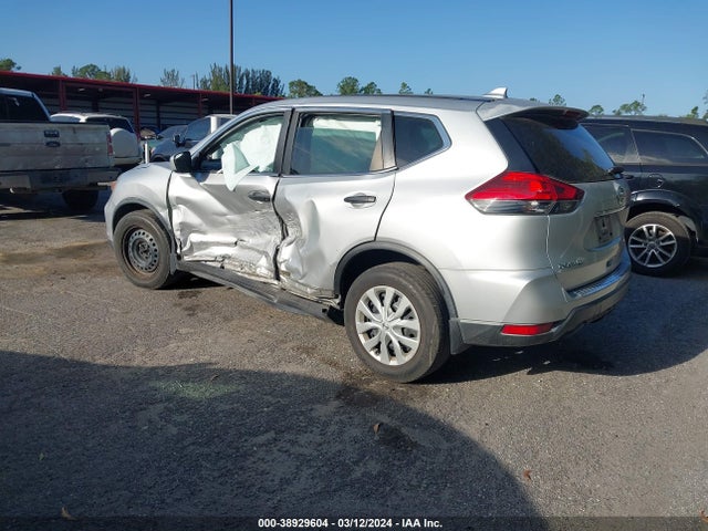 Nissan ROGUE S 2017 KNMAT2MT0HP500092 Image 3