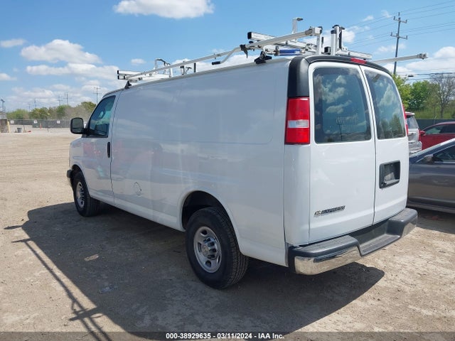 Chevrolet Express 2500 Work Van 2019 1GCWGAFP7K1284515 Image 3