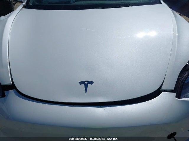 5YJ3E1EB3NF138722 Tesla Model 3 Long Range Dual Motor All-wheel Drive
