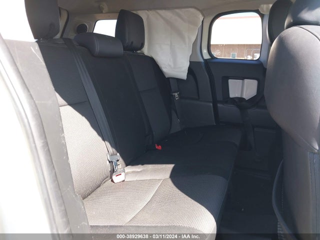 Toyota FJ Cruiser 2014 JTEBU4BF1EK201760 Image 8