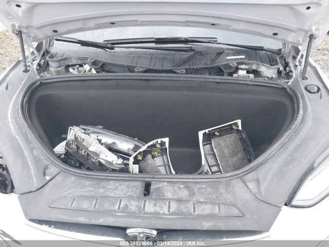 2019 TESLA MODEL X 5YJXCBE48KF180359 Photo 9