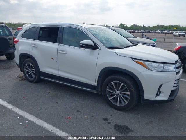 Toyota Highlander Xle 2019 5TDKZRFH0KS552579 Image 13