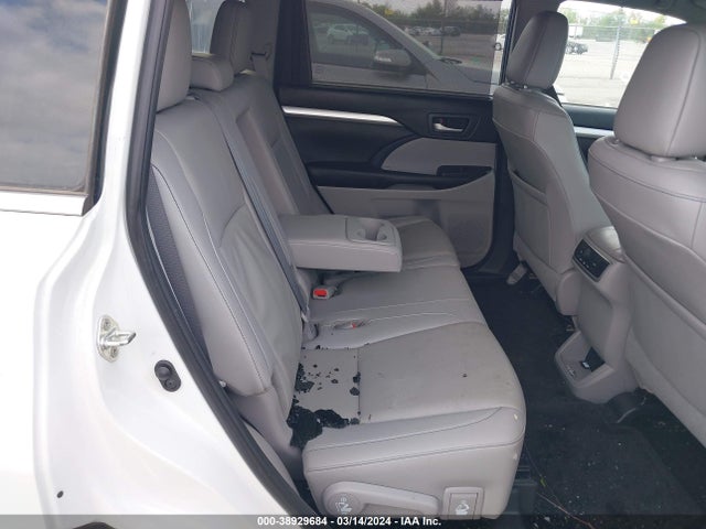 Toyota Highlander Xle 2019 5TDKZRFH0KS552579 Image 8