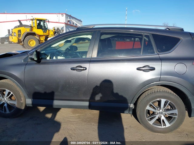 Toyota Rav4 Xle 2016 JTMWFREV1GJ089986 Image 14