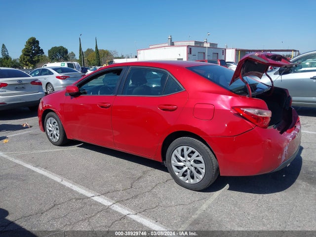 Toyota COROLLA LE 2018 5YFBURHE8JP755678 Image 14