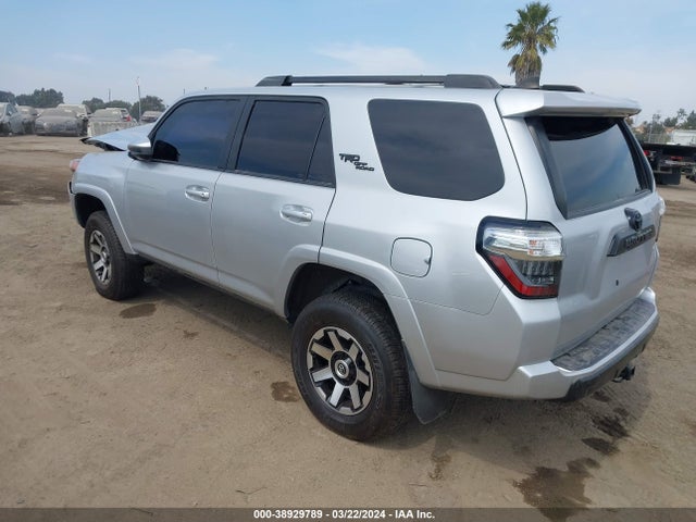 Toyota 4runner Trd Off Road 2020 JTEBU5JR2L5821241 Image 3