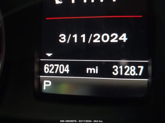 WA1GCCFS8HR002905 Audi Q3 2.0t Premium