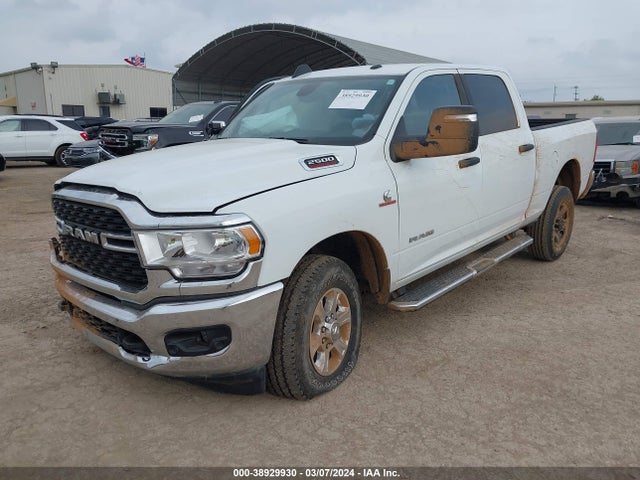 3C6UR5DL4PG633803 RAM 2500 Big Horn  4x4 6'4 Box