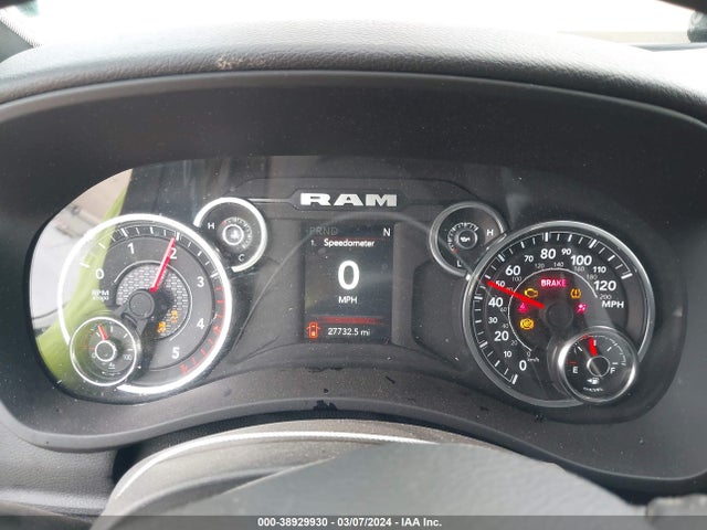 3C6UR5DL4PG633803 RAM 2500 Big Horn  4x4 6'4 Box