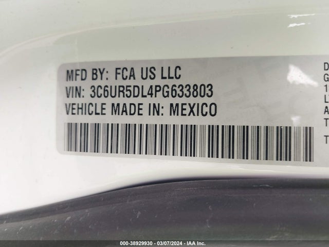 3C6UR5DL4PG633803 RAM 2500 Big Horn  4x4 6'4 Box
