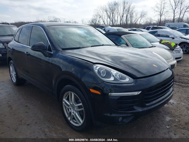 2016 PORSCHE CAYENNE WP1AA2A29GLA10224 Photo 0