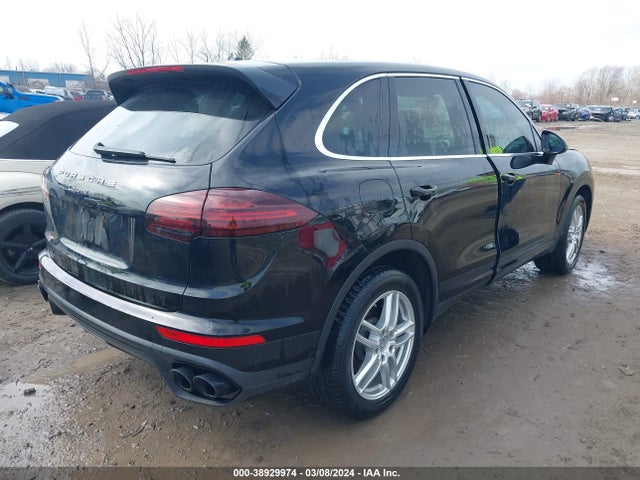 2016 PORSCHE CAYENNE WP1AA2A29GLA10224 Photo 3
