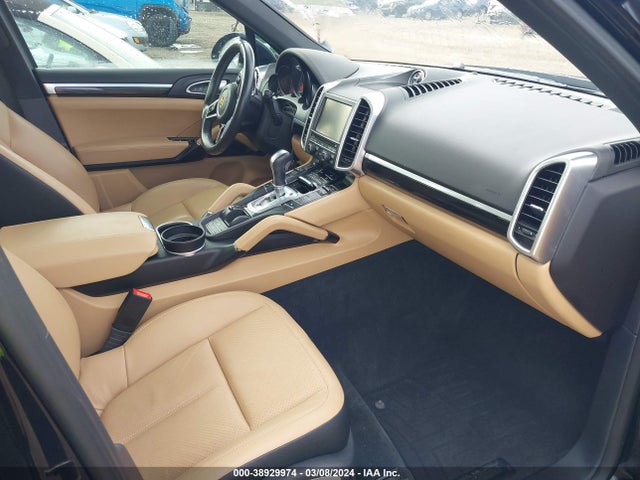2016 PORSCHE CAYENNE WP1AA2A29GLA10224 Photo 4