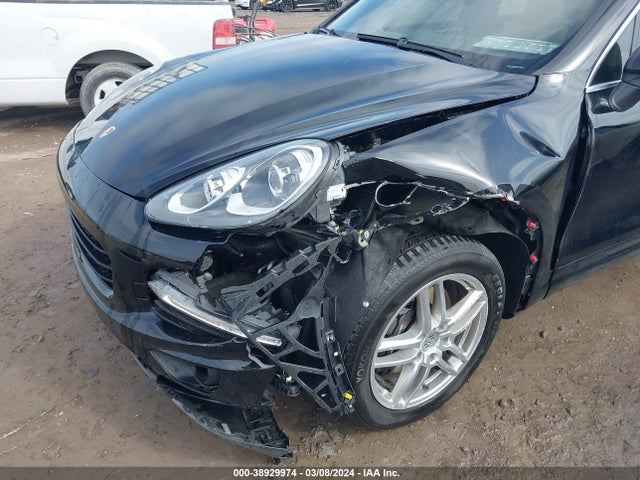 2016 PORSCHE CAYENNE WP1AA2A29GLA10224 Photo 5