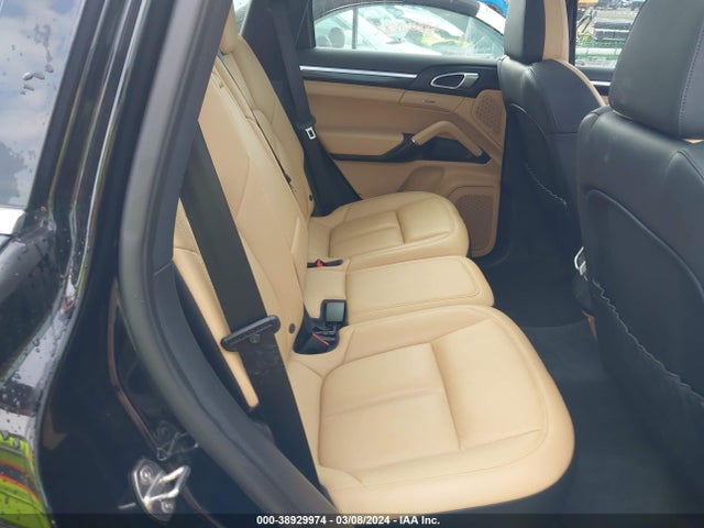 2016 PORSCHE CAYENNE WP1AA2A29GLA10224 Photo 7