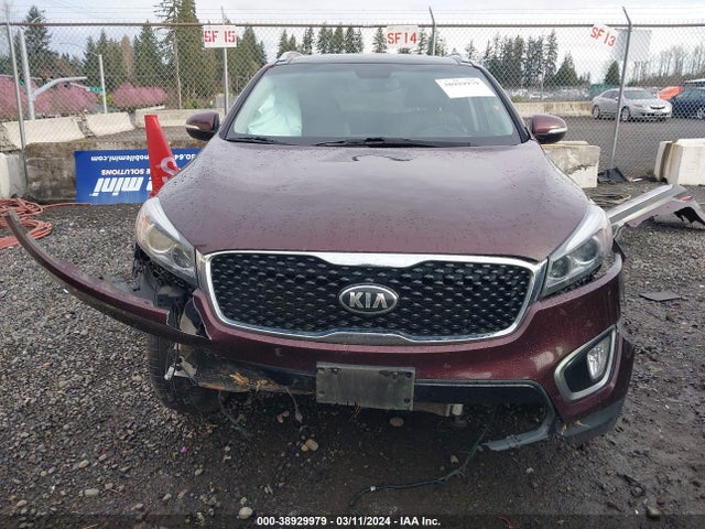 5XYPHDA55GG124410 KIA Sorento 3.3l Ex