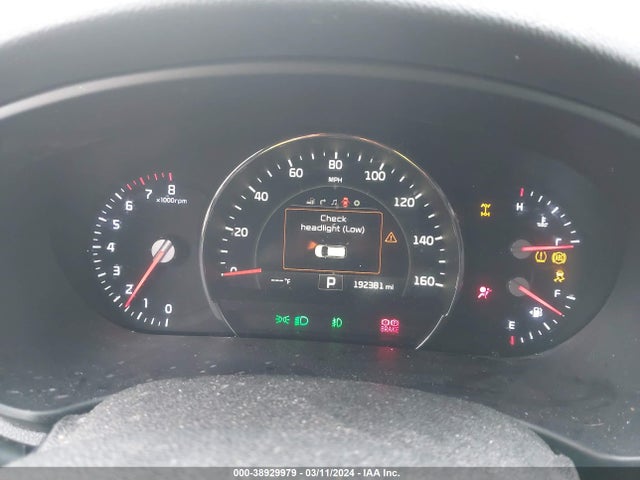 5XYPHDA55GG124410 KIA Sorento 3.3l Ex