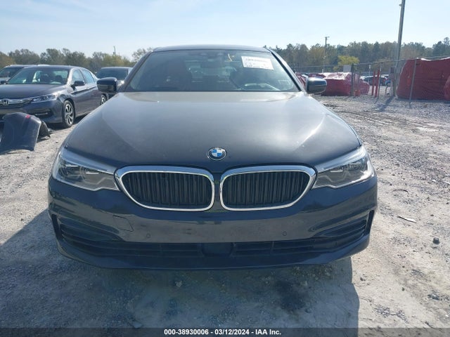 BMW 540i Xdrive 2019 WBAJE7C56KWW20029 Image 13