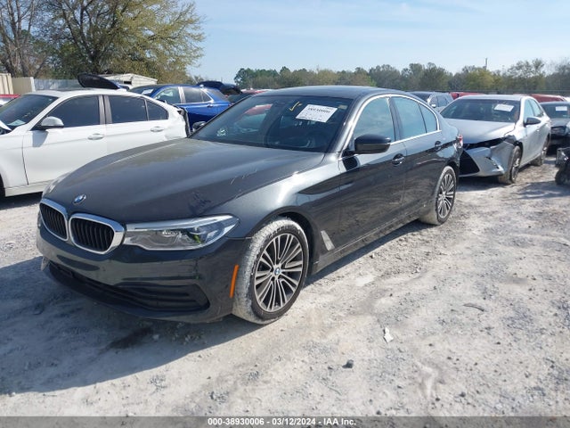 BMW 540i Xdrive 2019 WBAJE7C56KWW20029 Image 2