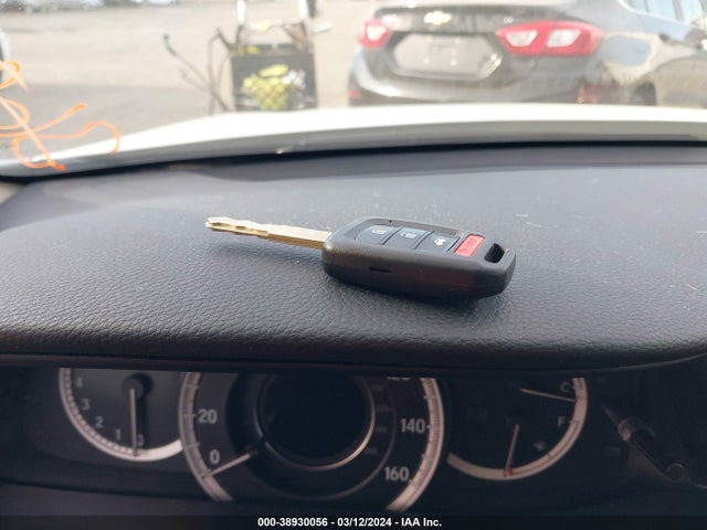 Honda ACCORD LX 2017 1HGCR2F38HA217707 Image 11