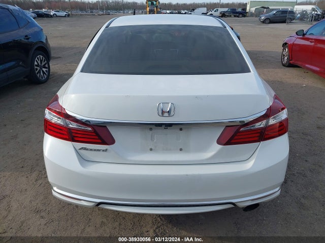 Honda ACCORD LX 2017 1HGCR2F38HA217707 Image 16