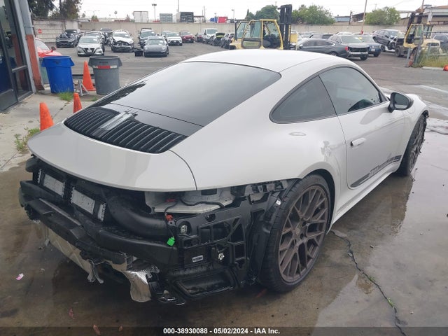 2023 PORSCHE 911 WP0AA2A98PS206076 Photo 3