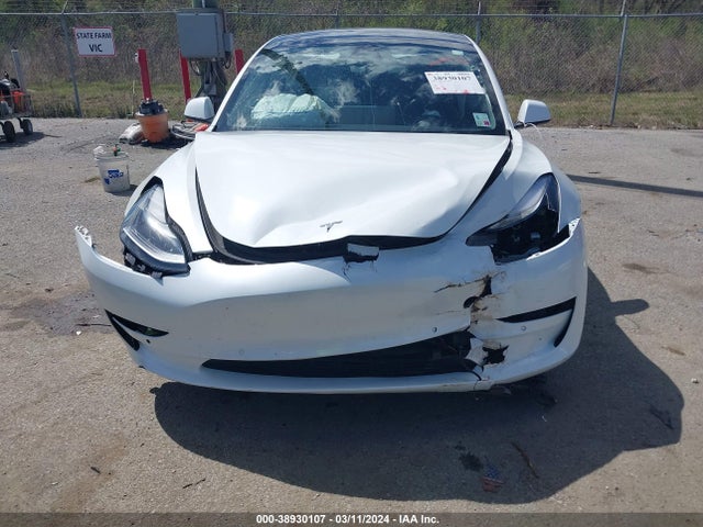 Tesla Model 3 Long Range Dual Motor All-wheel Drive 2022 5YJ3E1EB6NF128153 Image 6