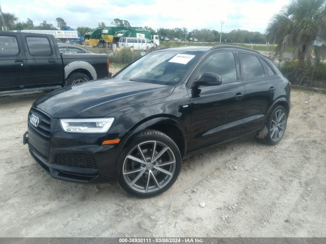 WA1HCCFS4JR033126 Audi Q3 2.0t Premium/2.0t Sport Premium