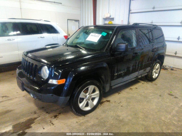 Jeep Patriot Latitude 2016 1C4NJRFB7GD742205 Image 2