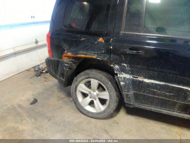Jeep Patriot Latitude 2016 1C4NJRFB7GD742205 Image 6