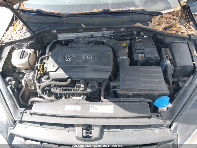 3VWC17AU9GM504135 Volkswagen Golf Sportwagen Tsi S 4-door