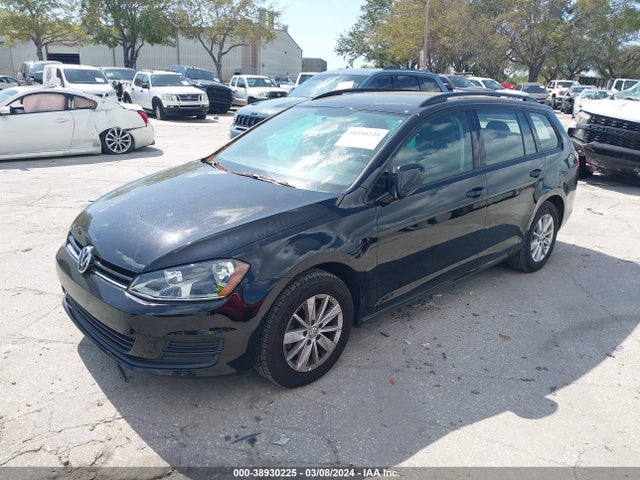 3VWC17AU9GM504135 Volkswagen Golf Sportwagen Tsi S 4-door