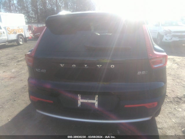 YV4L12UV7P2109661 Volvo Xc40 B5 Core